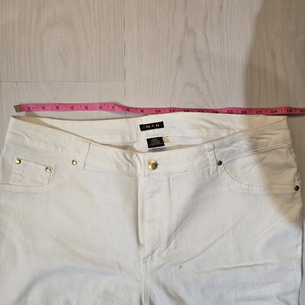 #22 IMAN Women's Skinny Jeans - Cream
